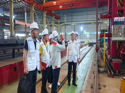 攜手共進 揚帆東盟｜天意機械董事長劉洪彬帶隊參觀越南Dai Dung Group，深化國際合作新篇章！