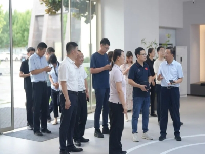 綠色建材產(chǎn)業(yè)鏈融鏈固鏈再發(fā)力！哈工大王代玉教授一行蒞臨天意機(jī)械、卓越精工考察調(diào)研